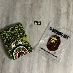 A Bathing Ape Shark Hoodie - Green Camo